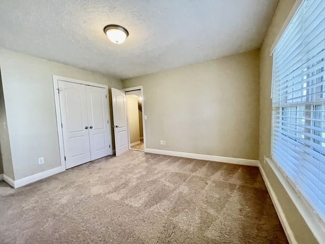 6724 Sunnywood Dr, Nashville, TN 37211