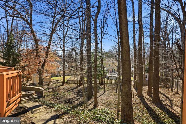 9202 ROCKEFELLER LN, Springfield, VA 22153