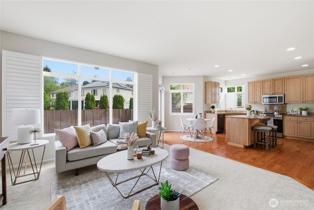 6525 63rd Street W, University Place, WA 98467