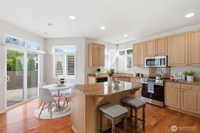 6525 63rd Street W, University Place, WA 98467