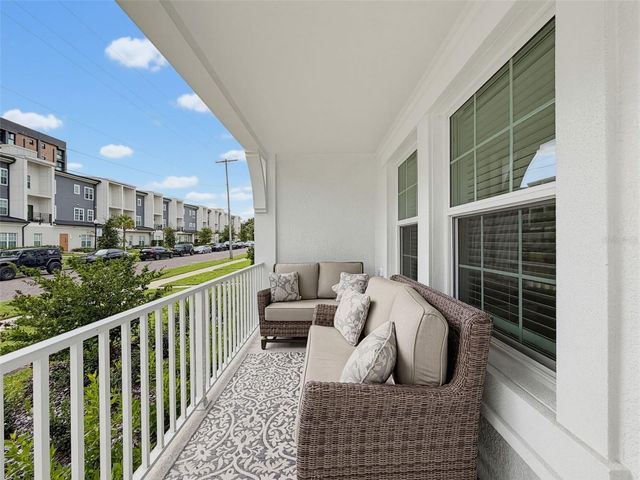 1511 W CHESTNUT STREET, Tampa, FL 33607