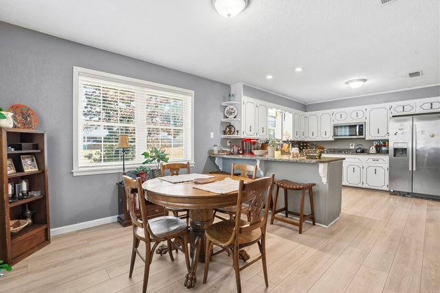 2106 Taylor Street, Malvern, AR 72104