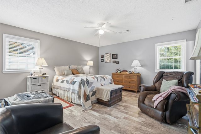 2106 Taylor Street, Malvern, AR 72104