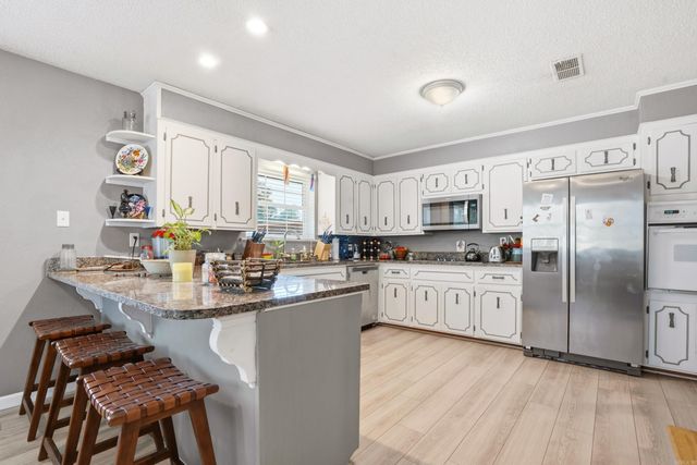 2106 Taylor Street, Malvern, AR 72104