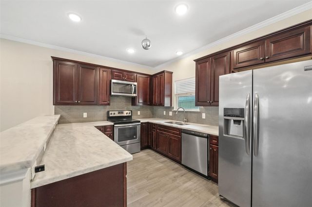 16918 Glenheath, Montgomery, TX 77316