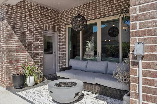 23731 Sweeny Valley Drive, Richmond, TX 77469