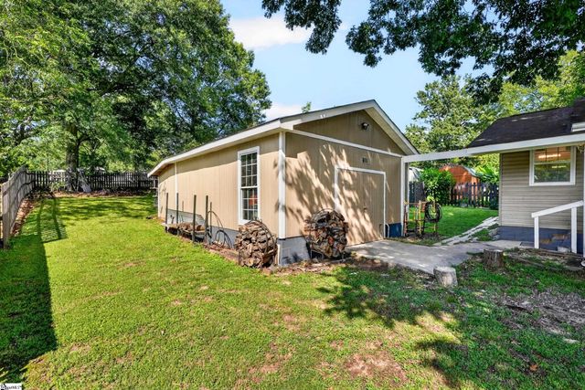 10 Westbrook Drive, Greenville, SC 29605