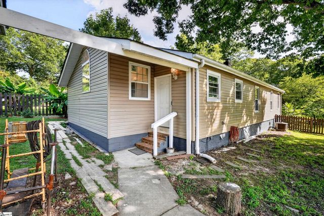 10 Westbrook Drive, Greenville, SC 29605