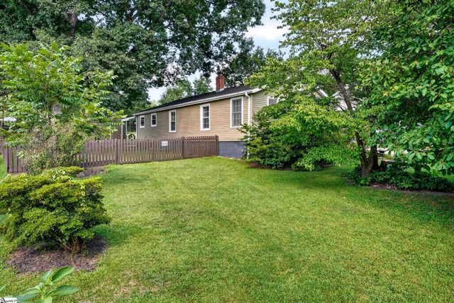 10 Westbrook Drive, Greenville, SC 29605