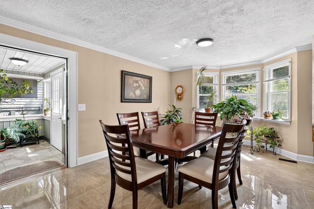 10 Westbrook Drive, Greenville, SC 29605