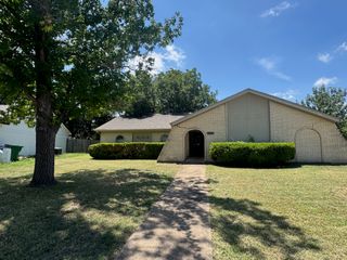 4312 Aspen Way, Haltom City, TX 76137