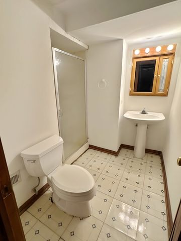 4024 W 106th Street, Oak Lawn, IL 60453