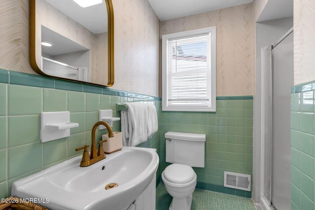 80 Wilson Avenue, Neptune City, NJ 07753