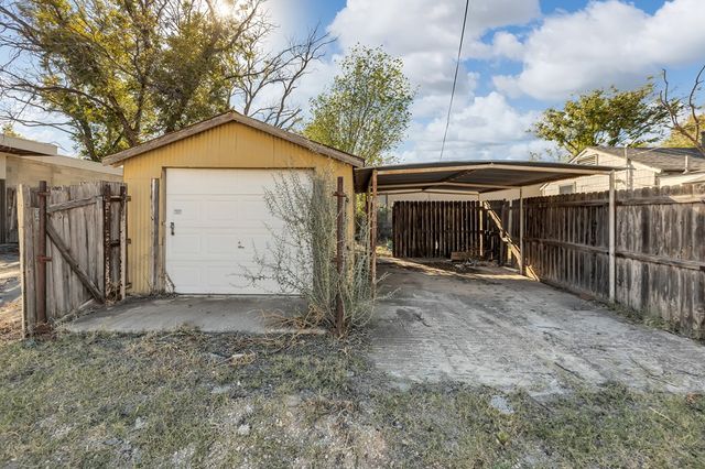 107 W 10th St, Big Spring, TX 79720