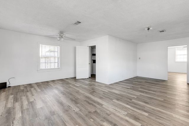 107 W 10th St, Big Spring, TX 79720