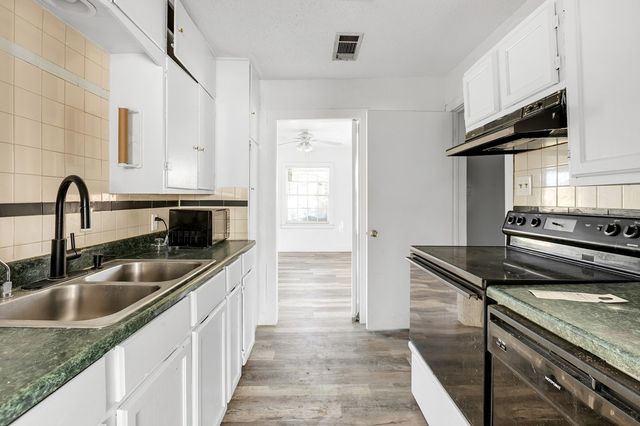 107 W 10th St, Big Spring, TX 79720