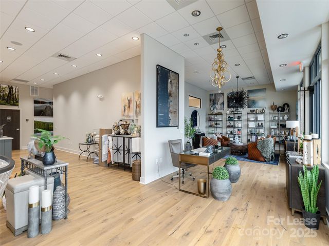 1874 Brevard Road 122 & 123, Arden, NC 28704