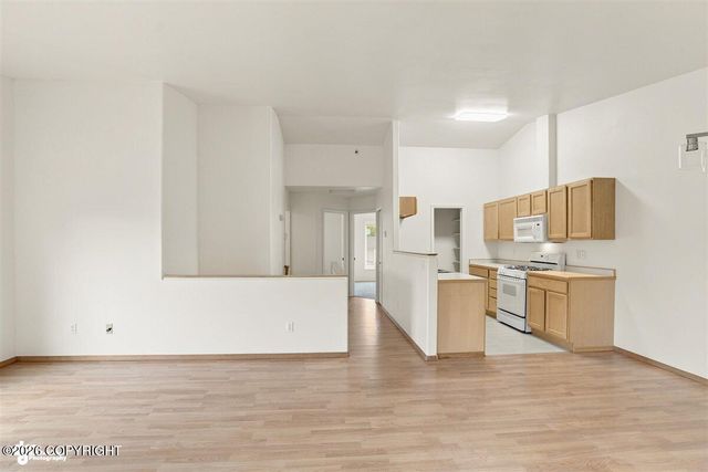 16220 Ursa Minor Circle, Eagle River, AK 99577