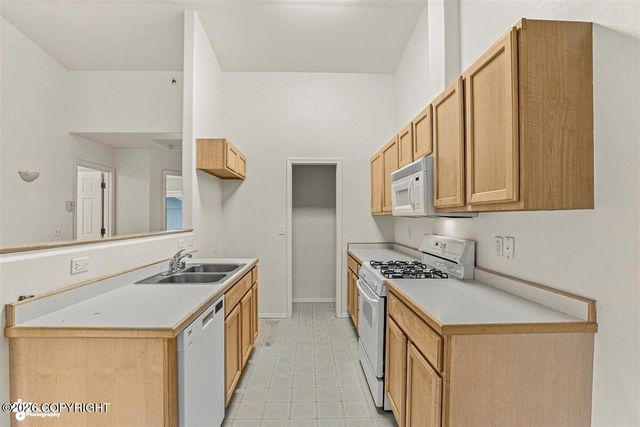 16220 Ursa Minor Circle, Eagle River, AK 99577