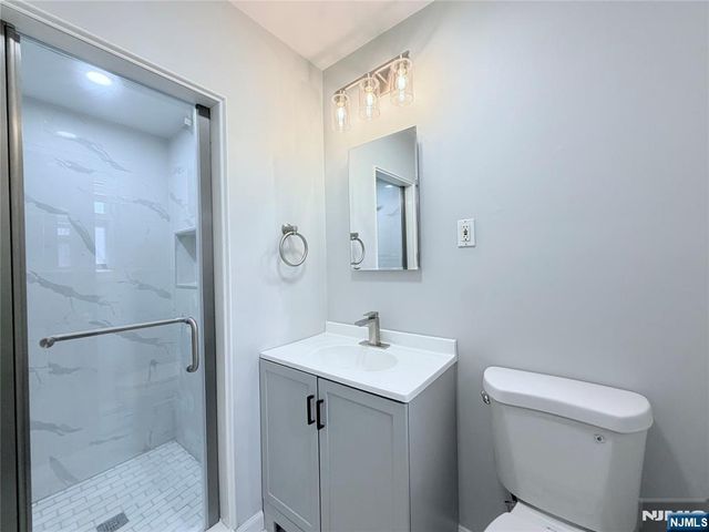 1229 Inwood Terrace, Fort Lee, NJ 07024