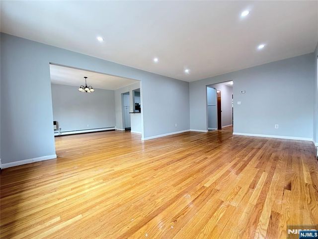 1229 Inwood Terrace, Fort Lee, NJ 07024