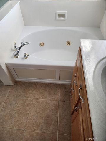 1909 Fairway Oaks, Banning, CA 92220