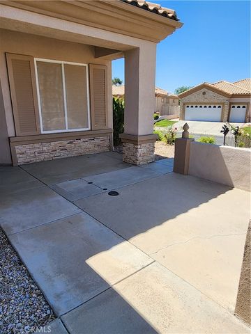 1909 Fairway Oaks, Banning, CA 92220