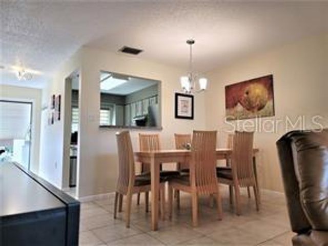 5147 WILLOW LINKS 18, Sarasota, FL 34235