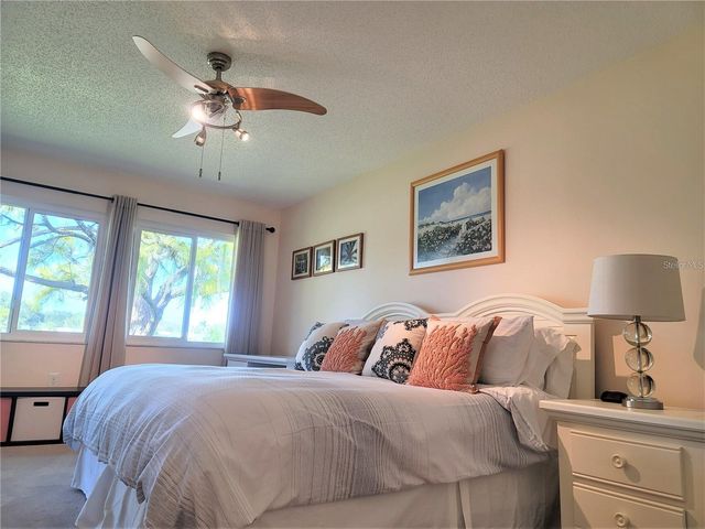 5147 WILLOW LINKS 18, Sarasota, FL 34235