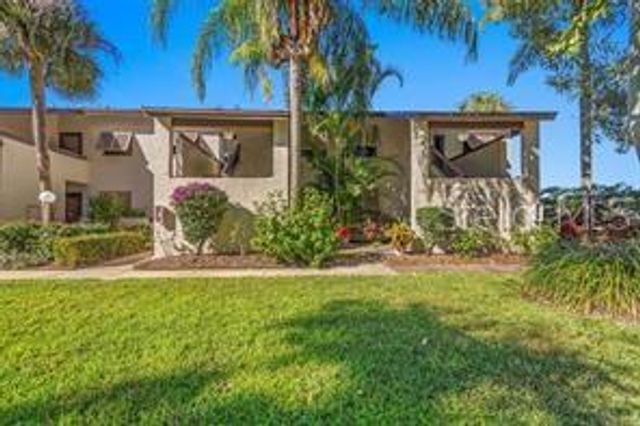 5147 WILLOW LINKS 18, Sarasota, FL 34235