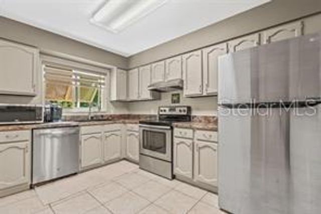 5147 WILLOW LINKS 18, Sarasota, FL 34235