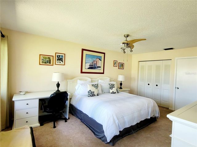 5147 WILLOW LINKS 18, Sarasota, FL 34235