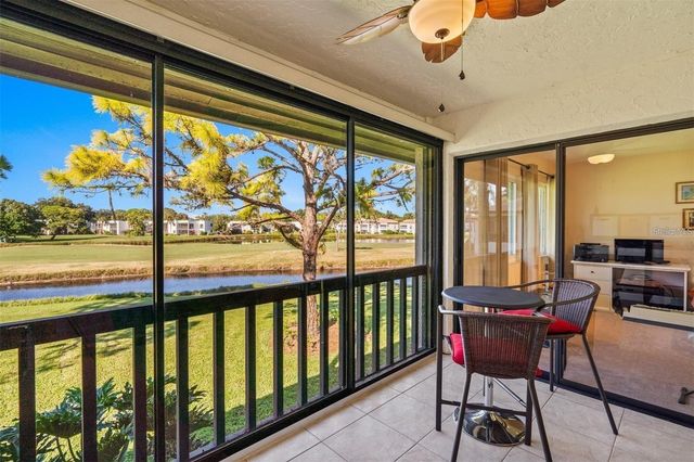 5147 WILLOW LINKS 18, Sarasota, FL 34235