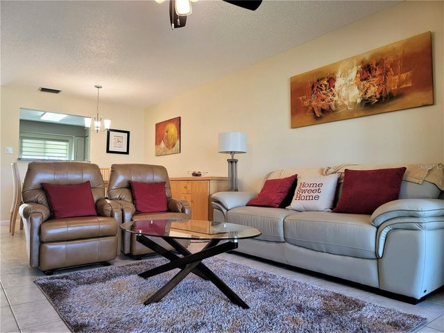 5147 WILLOW LINKS 18, Sarasota, FL 34235