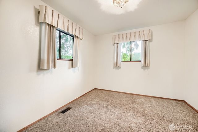 4860 S 175th Street, Seatac, WA 98188