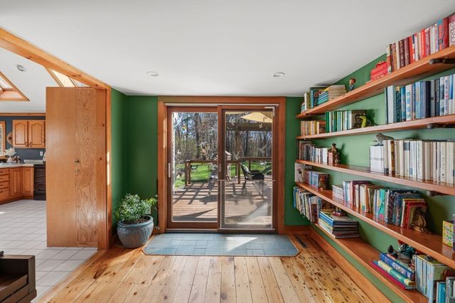 408 Central St, Rowley, MA 01969