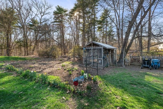 408 Central St, Rowley, MA 01969