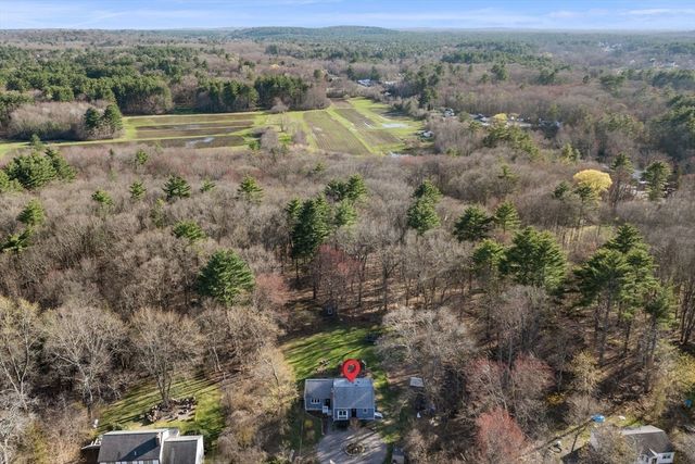 408 Central St, Rowley, MA 01969