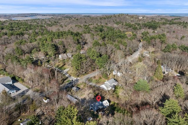 408 Central St, Rowley, MA 01969