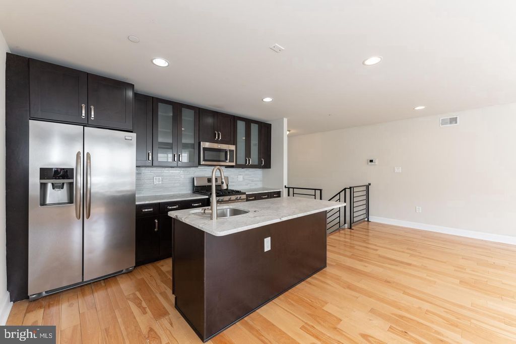 325 E ALLEN ST #1, PHILADELPHIA, PA 19125 — photo 3