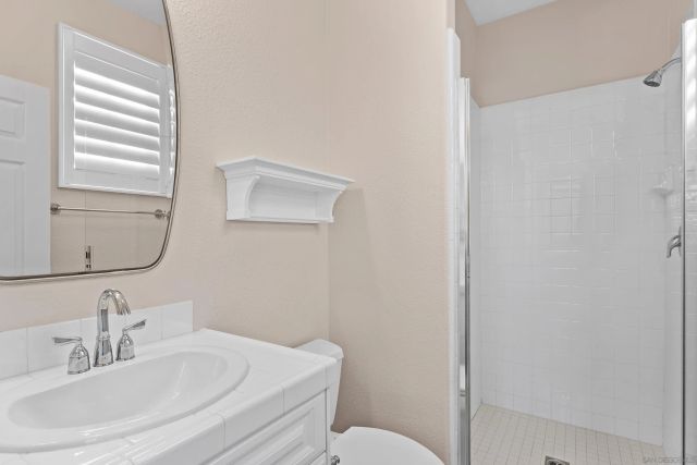 576 Samuel Court, Encinitas, CA 92024