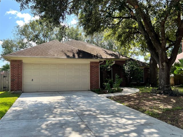 2005 Dawn Crest Court, League City, TX 77573