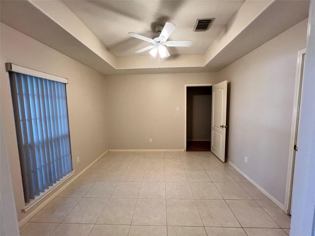 2005 Dawn Crest Court, League City, TX 77573
