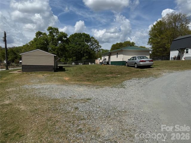 181 Sandy Hill Drive, Forest City, NC 28043
