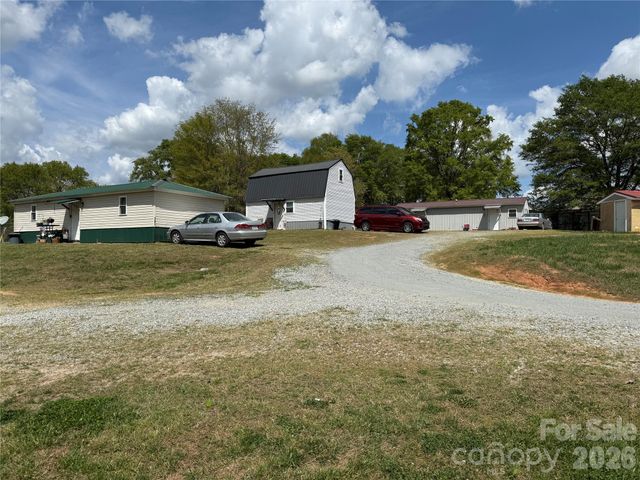 181 Sandy Hill Drive, Forest City, NC 28043