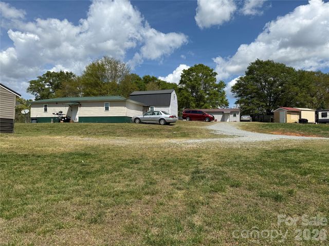 181 Sandy Hill Drive, Forest City, NC 28043