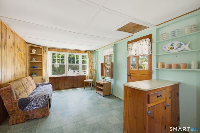 2 Hay Field Road, East Haddam, CT 06415