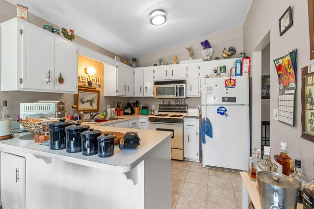 4222 Bridgewood Terrace, Vadnais Heights, MN 55127