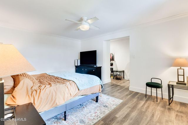 100 Clara Von Drive, Lafayette, LA 70503