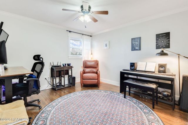 100 Clara Von Drive, Lafayette, LA 70503